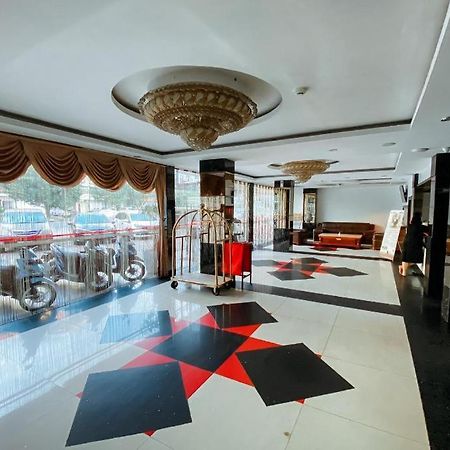 Lucky Star Hotel Nagoya Esterno foto
