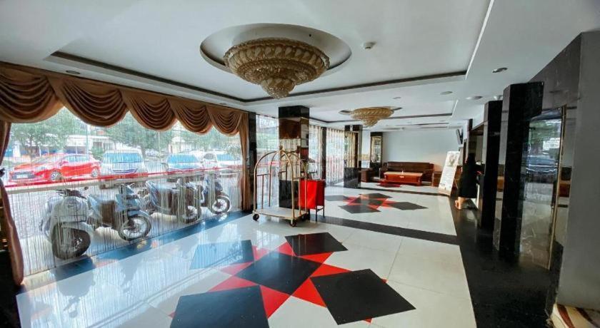 Lucky Star Hotel Nagoya Esterno foto